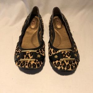 Leopard print flats